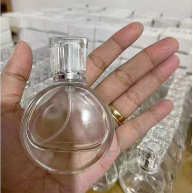 Bottiglia di vetro di profumo di alta qualità 30ml/50ml all'ingrosso