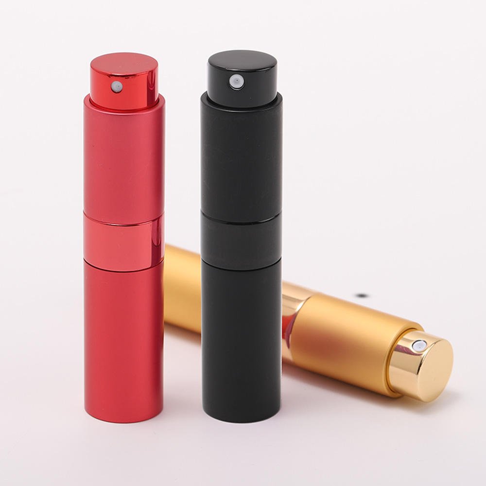 Atomizador de perfume de viaje negro. Frasco pulverizador de perfume mini de 8 ml