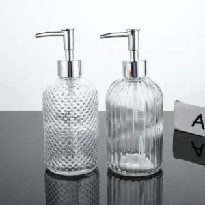 Bottiglie di vetro trasparenti del disinfettante delle mani con lo spruzzatore della pompa per l'hotel 500ml