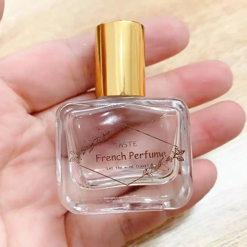 Combien d'onces représentent 100 ml de parfum ?