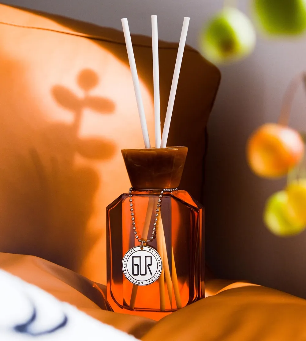 How to use essential oils in a reed diffuser