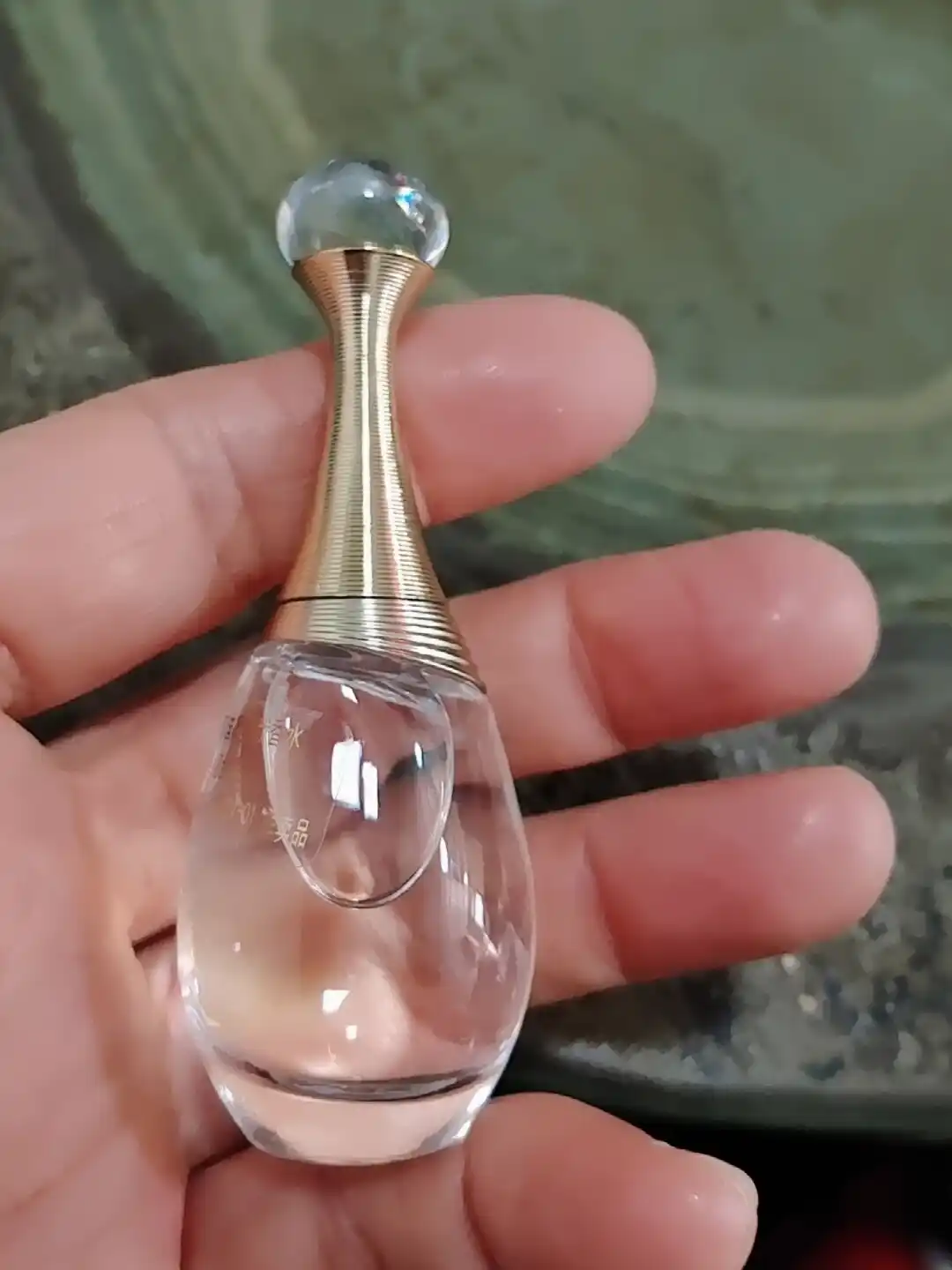 5ml perfume bottle size in hand