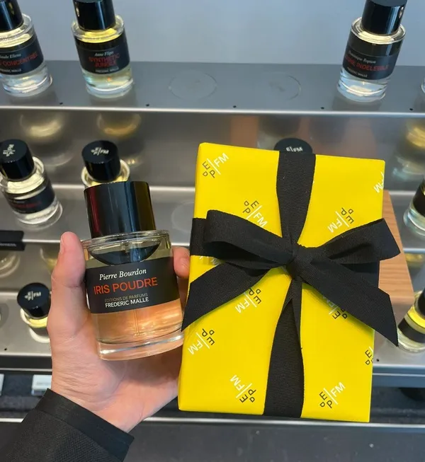 ¿Puedo llevar 100 ml de perfume en el avión?