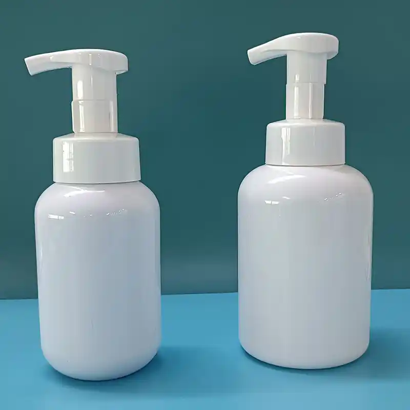 Fabricantes de botellas con bomba de espuma de PE en China