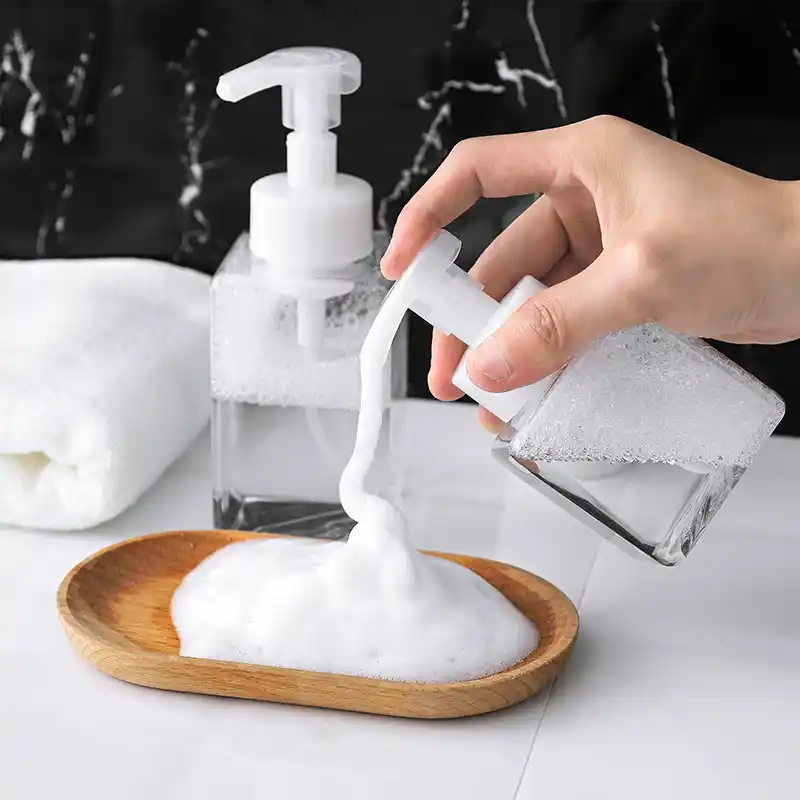 Fabricantes de botellas con bomba de espuma de PE en China